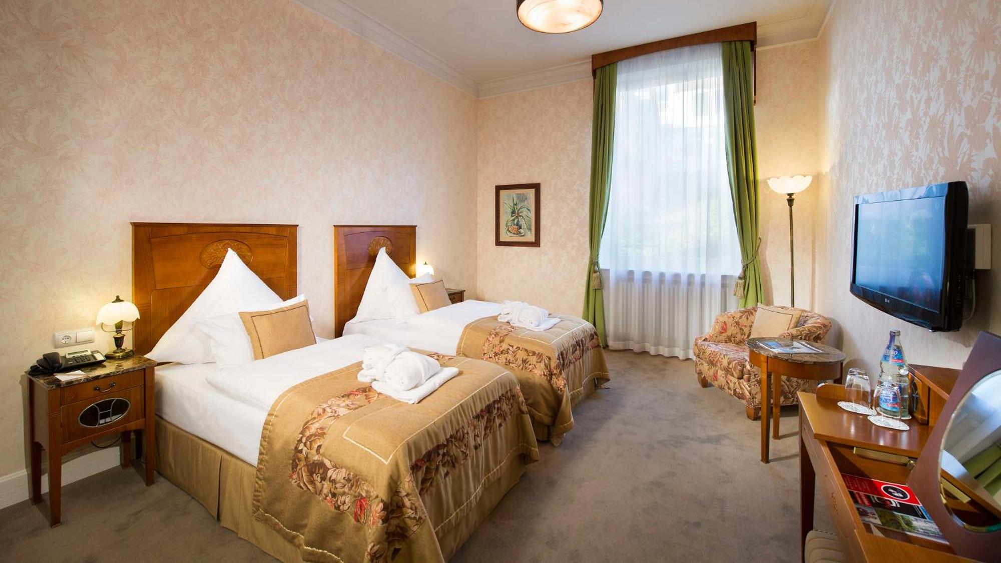 Das Palmenwald Schwarzwaldhof, BW Signature Collection Фройденштадт Экстерьер фото